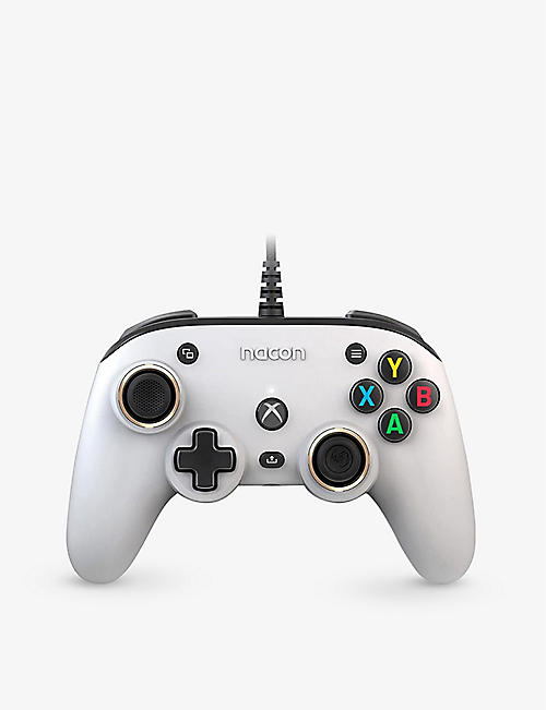 NACON: Pro Compact wired controller for Xbox Series X/S