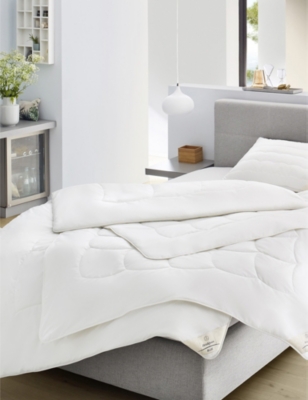 Shop Brinkhaus White Aerelle® Blue Organic Cotton And Recycled Polyester Duvet