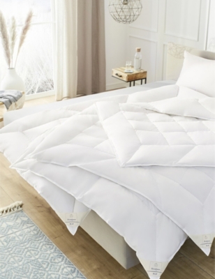 Brinkhaus White Blu Down 4.5 Tog Organic Cotton And Down Duvet In White