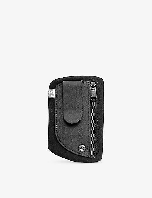 GO TRAVEL: Clip-on woven pouch