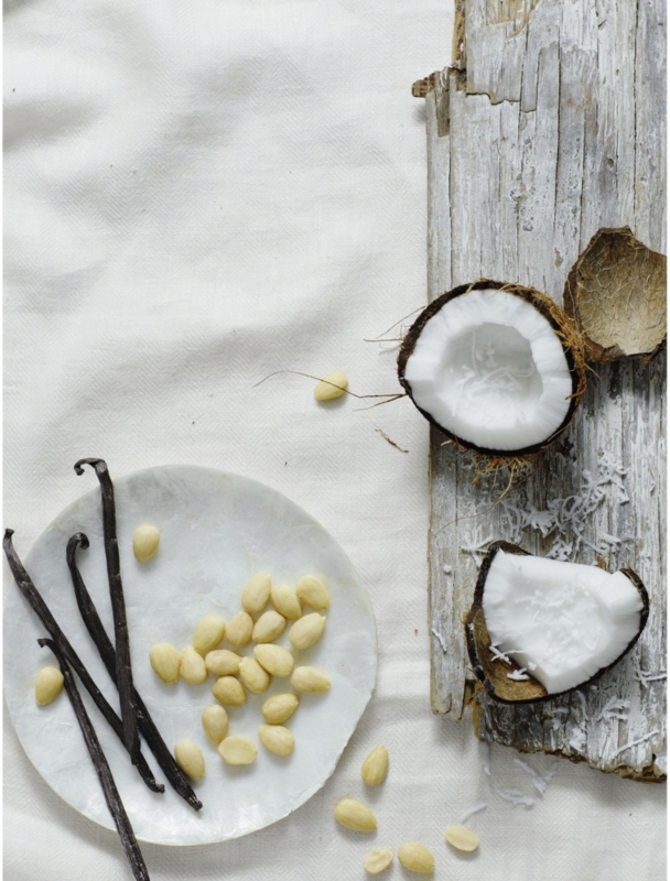 Seychelles large scented candle 770g