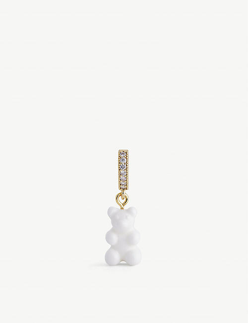 CRYSTAL HAZE: Nostalgia bear-shaped 18ct yellow gold-plated brass, resin and zirconia charm