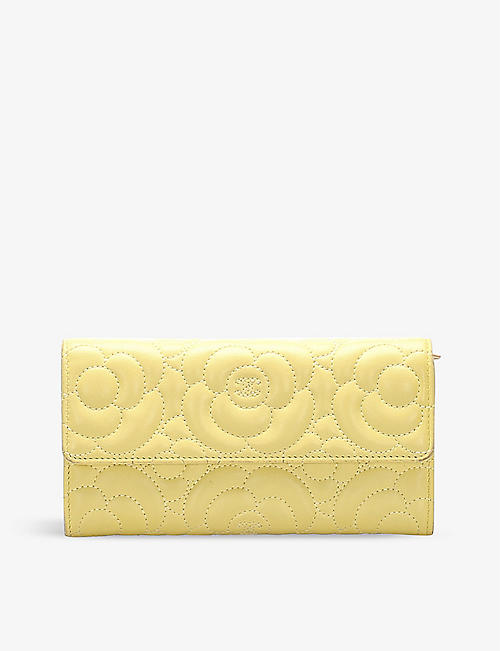 RESELLFRIDGES: Pre-loved Chanel Camellia leather clutch bag