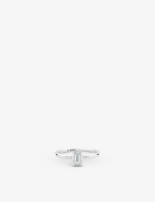 DE BEERS JEWELLERS: Talisman rhodium-plated 18ct white-gold and 0.10ct baguette-cut diamond ring