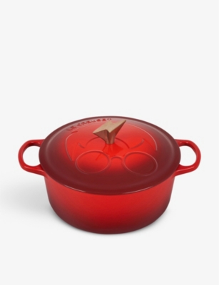 LE CREUSET - Le Creuset Harry Potter Harry Potter™ Signature cast-iron casserole pot 35.2cm | Selfridges.com