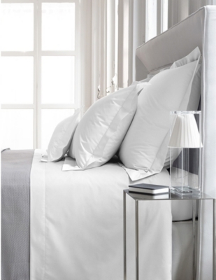 Shop Yves Delorme Blanc Roma Cotton Fitted Sheet