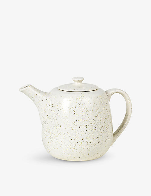 BROSTE: Nordic Vanilla stoneware teapot 1.3l