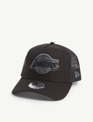 New Era La Lakers Cotton And Mesh Trucker Cap In Black Grey