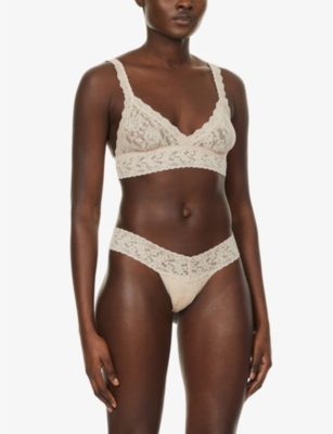 Hanky Panky Signature Low-rise Stretch-lace Thong Pack Of Three In Chai