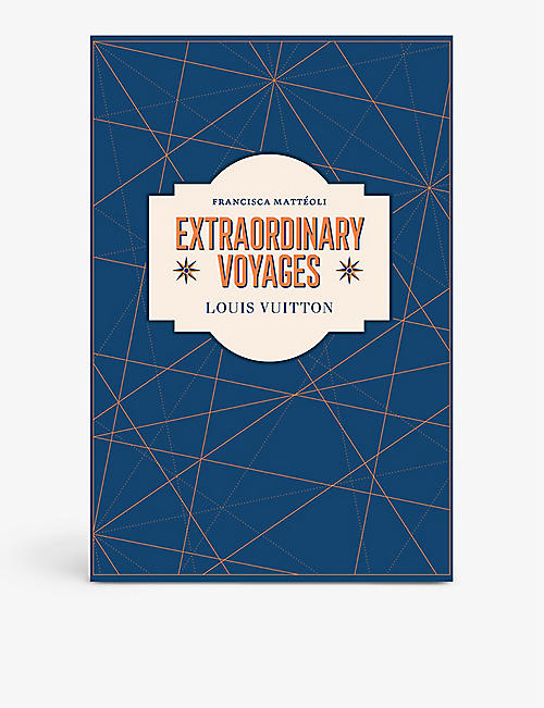眼镜和经典书籍：Louis Vuitton：Extraordinary Voyages 书本