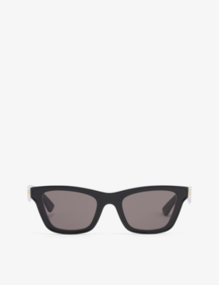 Square-frame sunglasses