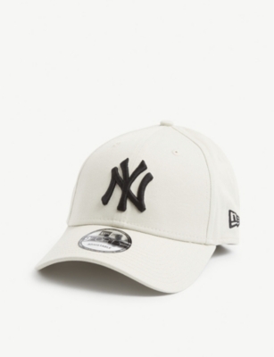 New Era Mens Stn 3 9forty New York Yankees Cotton Baseball Cap In White/black
