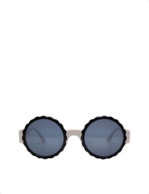 THE VINTAGE TRAP: Pre-loved 90s Chanel FL99 round-frame acetate sunglasses
