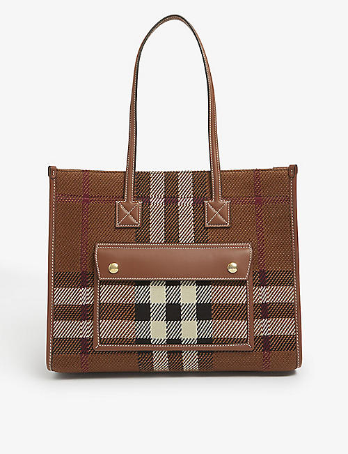 BURBERRY: Freya small knitted tote bag