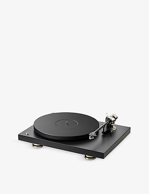PRO-JECT: Debut Pro turntable