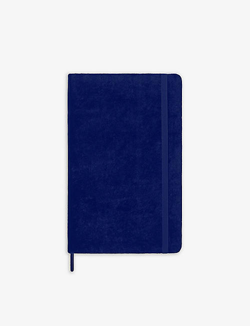 MOLESKINE: Hardcover velvet notebook 21x12cm