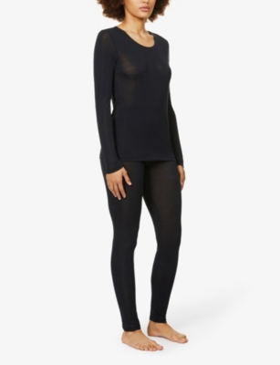Shop Hanro Womens Black Pure Silk Long-sleeved Silk-knit Top