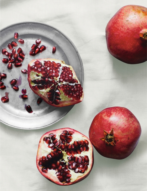 Pomegranate large candle 770g