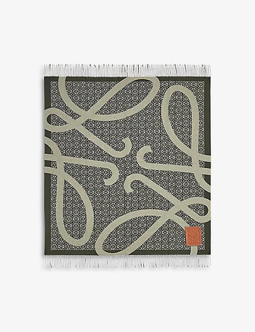 LOEWE：Anagram 印花徽标贴片羊毛毯 140 厘米x 130 厘米