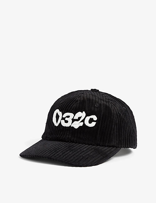 032C：Glitch 徽标刺绣灯芯绒帽
