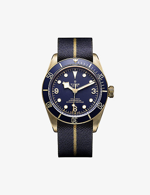 TUDOR：M79250BB-0001 Black Bay 铜和帆布自动腕表