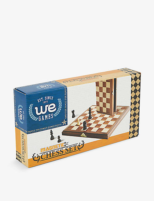 IN RECORD TIME: Sunset Tower Hotel wooden foldable chess set