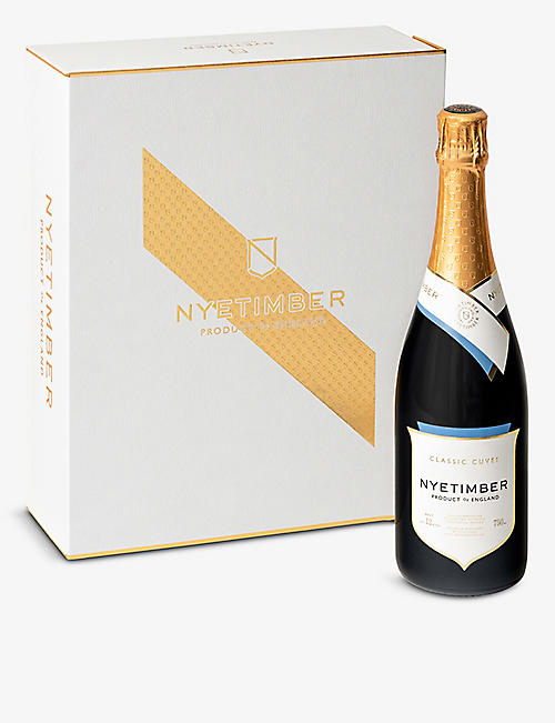 NYETIMBER: Nyetimber Classic Cuvé sparkling wine gift set