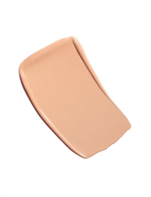 CHANEL: <strong>N°1 DE CHANEL REVITALIZING FOUNDATION</strong> Illuminates - Hydrates - Protects 30ml