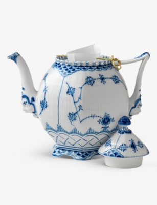 Shop Royal Copenhagen Blue/white Blue And White Porcelain Floral Fluted Full Lace Teapot, Size: 1 Litre