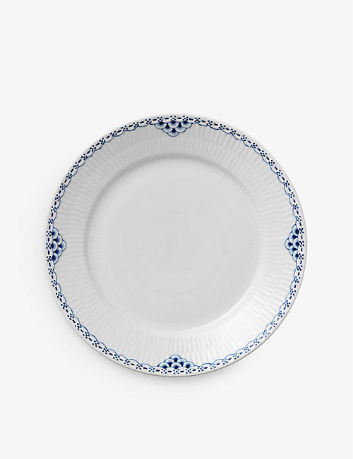 ROYAL COPENHAGEN: Princess hand-painted porcelain plate 22cm