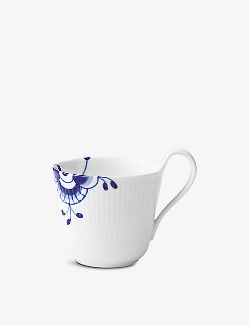 ROYAL COPENHAGEN: Blue Fluted Mega floral-pattern high-handle porcelain mug 330ml