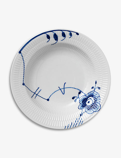 ROYAL COPENHAGEN: Blue Fluted Mega porcelain deep plate 21cm
