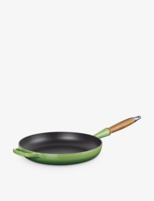 Le Creuset Signature Logo-embossed Cast-iron Skillet 28cm In Bamboo Green