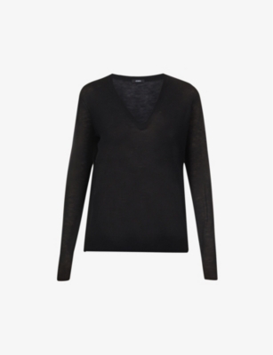 Joseph Cashair V-neck Cashmere-knit Jumper In Black