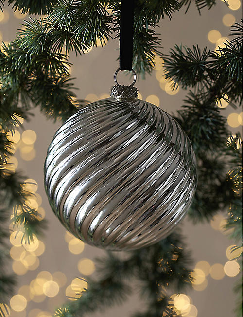 THE WHITE COMPANY: Metallic swirled glass Christmas decoration 12cm