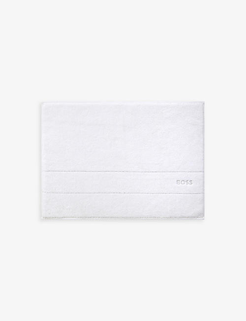 BOSS: Plain logo-embroidered Egyptian cotton bath mat 50cm x 70cm