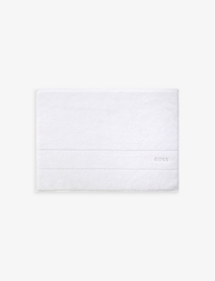 BOSS: Plain logo-embroidered Egyptian cotton bath mat 50cm x 70cm
