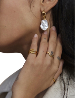 MONICA VINADER: Keshi 18ct yellow gold-plated sterling silver vermeil and freshwater pearl hoop earrings