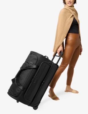 Briggs & Riley Baseline Medium 2-wheel Duffle In Black