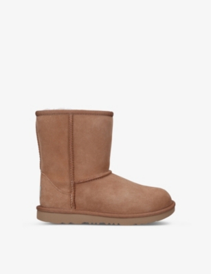 UGG: Classic II sheepskin boots 6-10 years