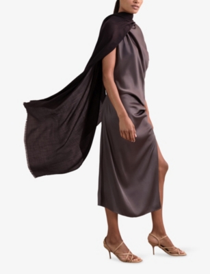 REISS: Heidi fringe-trimmed cashmere scarf