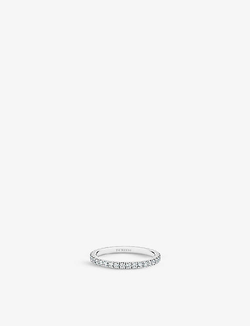 DE BEERS: Classic platinum and 0.58ct round-cut diamond wedding ring
