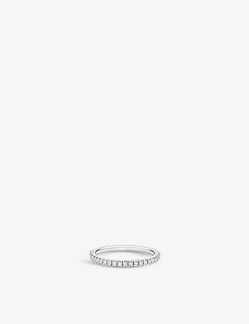 DE BEERS JEWELLERS: Classic platinum and 0.23ct round-cut diamond eternity ring
