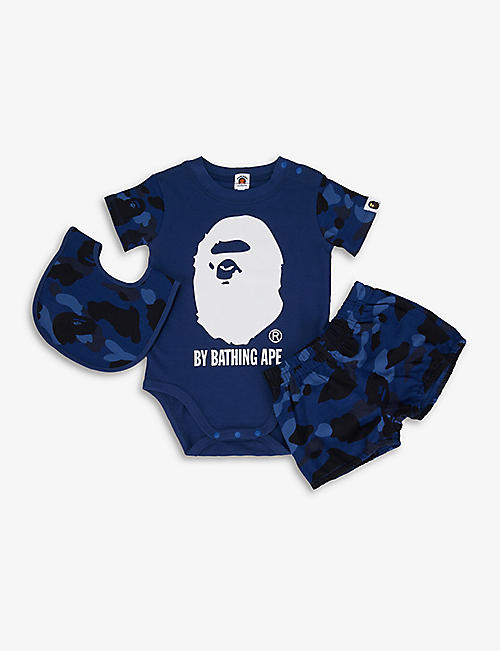 A BATHING APE: Camouflage cotton-jersey gift set 7-8 years
