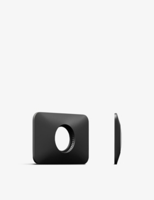 THE TECH BAR: Nomad AirTag card