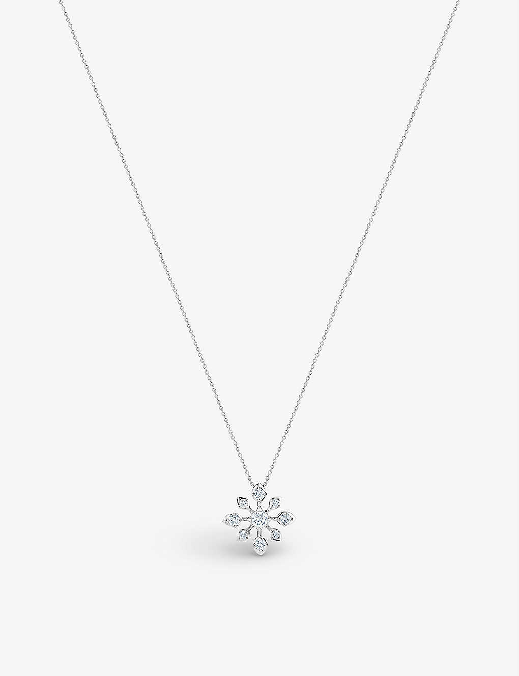 De Beers Db Classic Star 18ct White-gold And 0.26ct Round-cut Diamonds Pendant Necklace In 18k White Gold