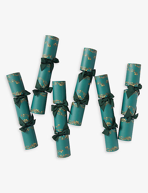 CHRISTMAS: Ivy-print recycled Christmas crackers pack of six