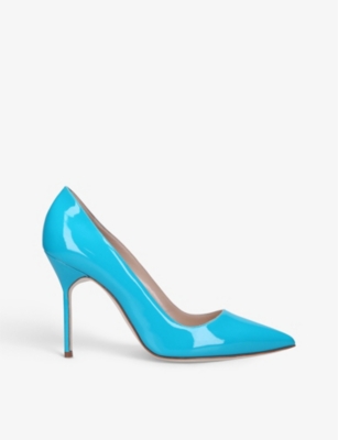 MANOLO BLAHNIK BB 105 pointed-toe patent-leather courts