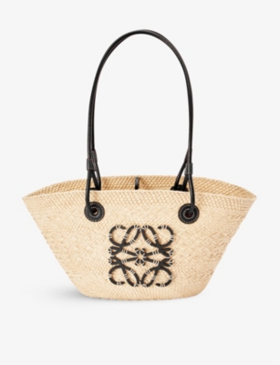 LOEWE LOEWE WOMEN'S NATURAL/BLACK PAULA’S IBIZA ANAGRAM SMALL IRACA PALM AND LEATHER BASKET BAG,56717304