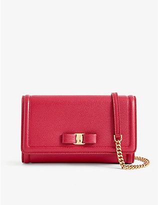 SALVATORE FERRAGAMO: Vara bow-embellished leather wallet-on-chain